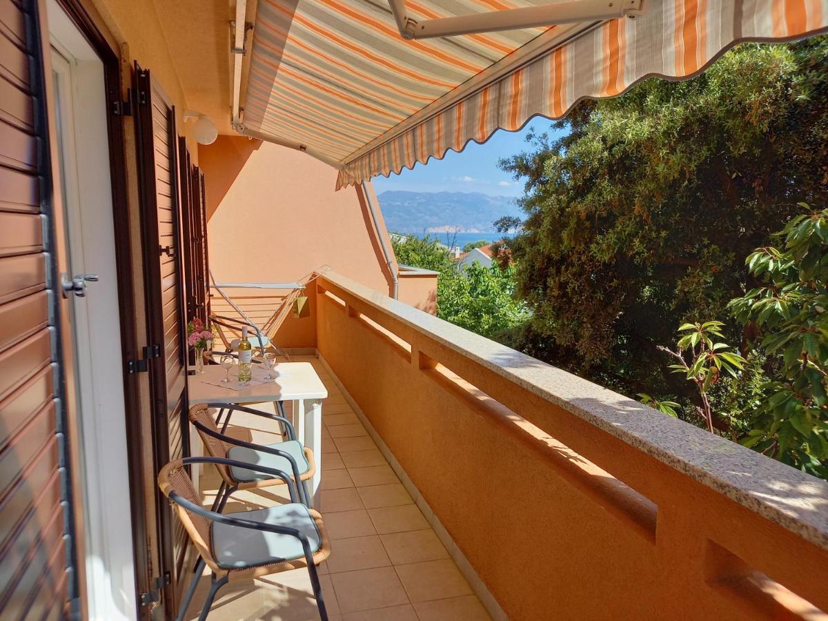 Apartments Mirjana Baska Exterior photo