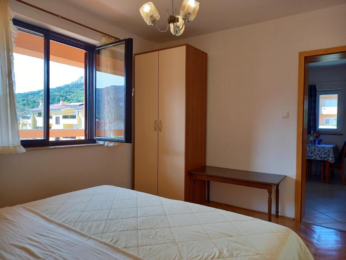 Apartments Mirjana Baska Exterior photo